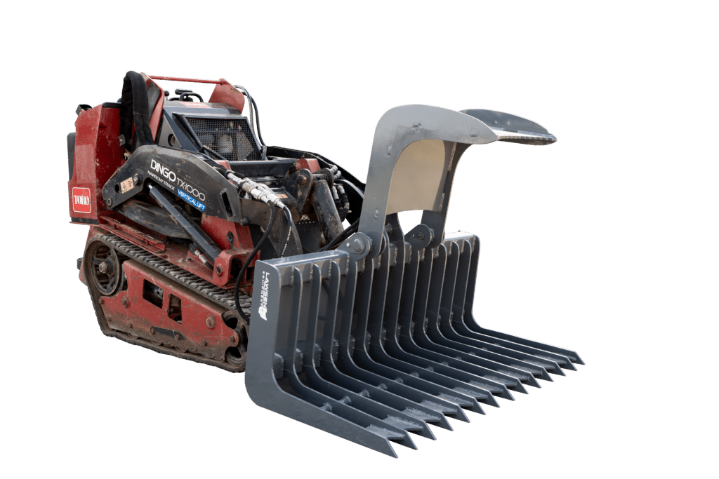 Dingo with brush grapple attachment